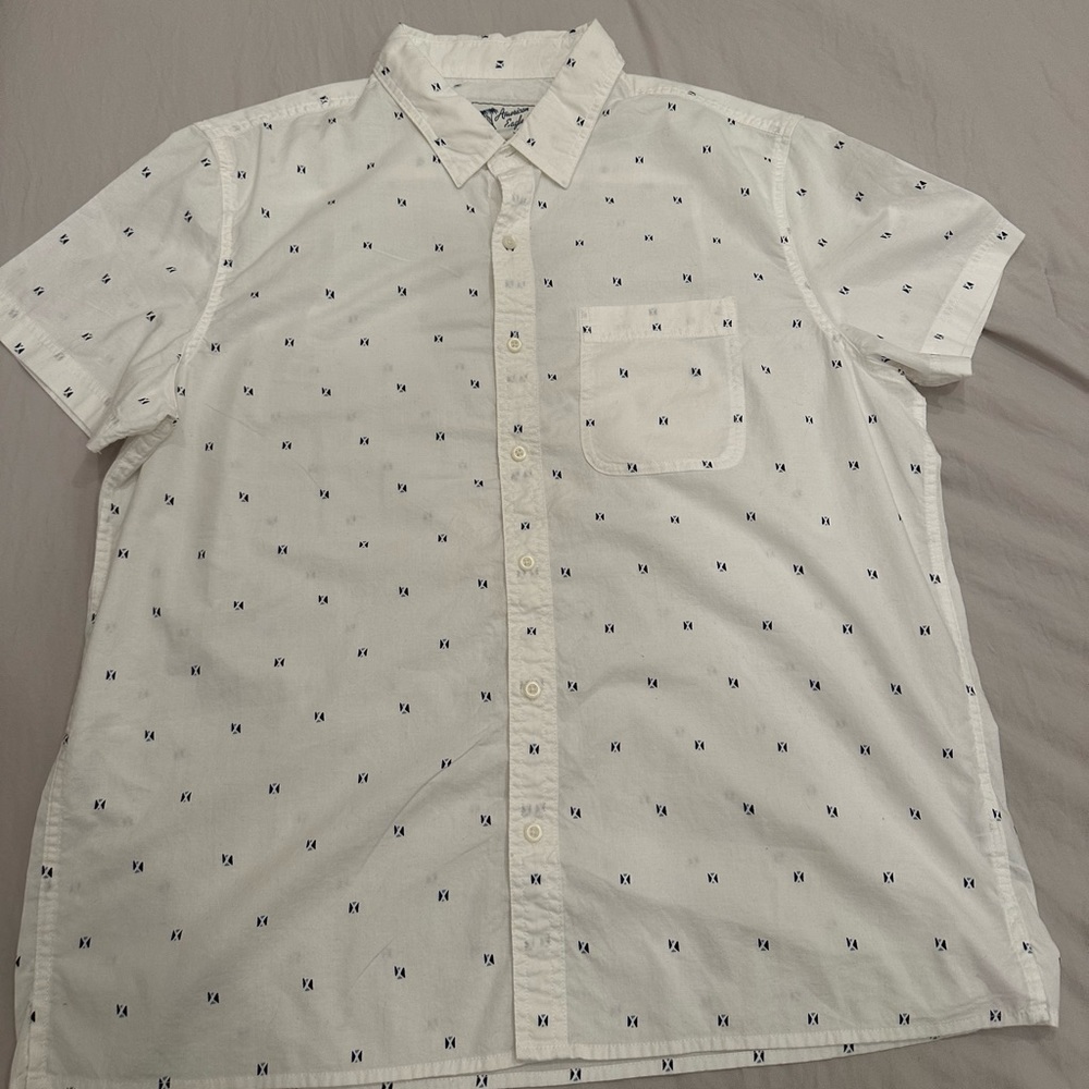 Men’s American Eagle button down size XL